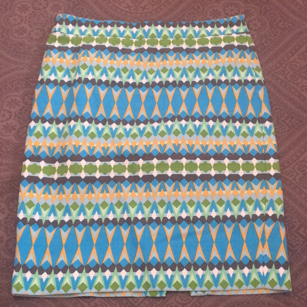 🌟FINAL MARKDOWN🌟 J. Crew The Pencil Skirt size 2 - Picture 2 of 8